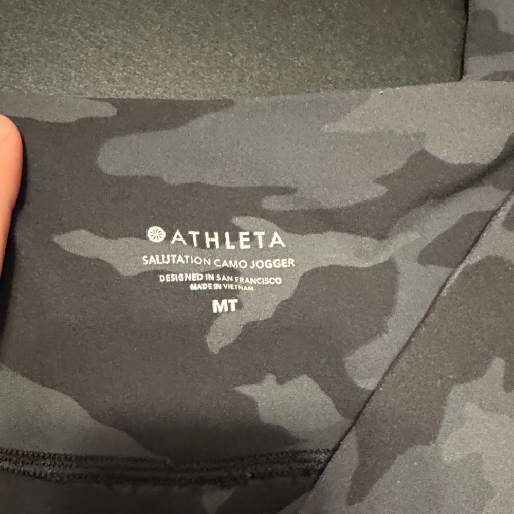 Athleta Charcoal Camo Joggers - Picture 3 of 3